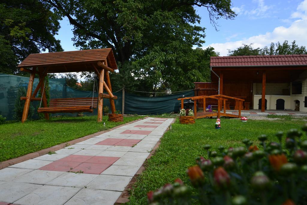 Pensiunea Class Селіште Екстер'єр фото
